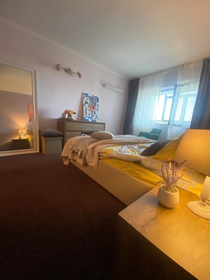 Victoriei Deluxe Suites Bucureşti Exterior foto