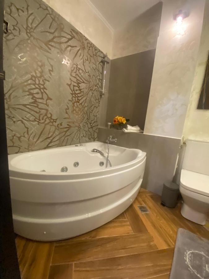 Victoriei Deluxe Suites Bucureşti Exterior foto