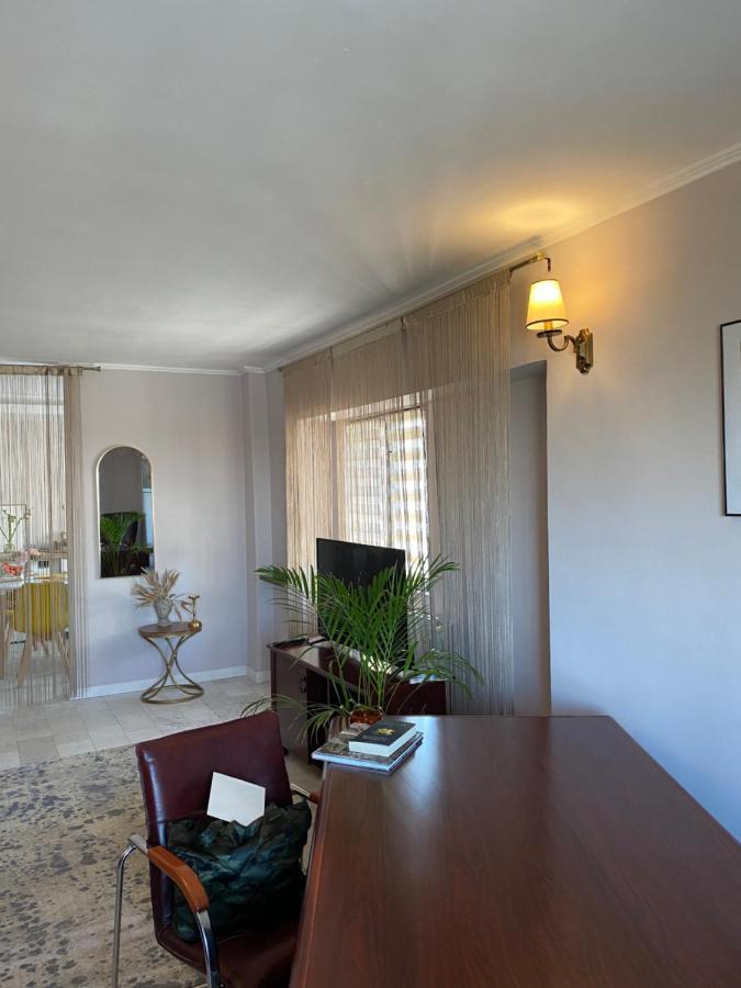 Victoriei Deluxe Suites Bucureşti Exterior foto